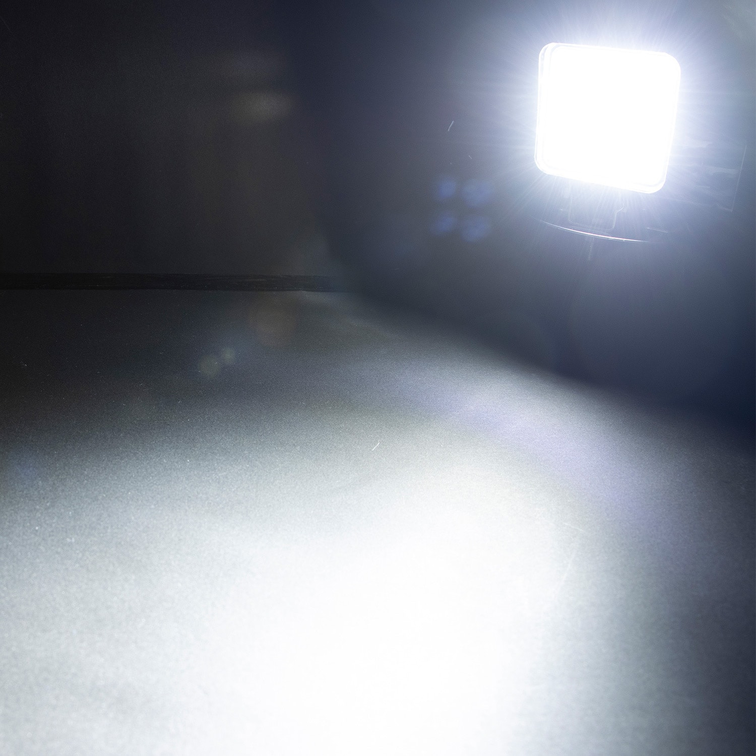 526806 LED4 ワークランプ 角型 12W JET INOUE(ジェットイノウエ