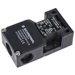 AZ16-12ZVRK-M20 Schmersal AZ16 安全インターロックスイッチ， ガラス繊維強化熱可塑樹脂， 2NC / 1NO SCHMERSAL