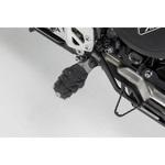 FRS.11.112.10103 EVO フットレストキット Triumph Tiger 800 (10-) / 1200 (11-15). SW-MOTECH (エスダブリューモテック)