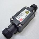 EA940CX-4B 4極(300V/15A) 端子台付中継ボックス(黒) エスコ