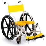 KS7(アルミセイ) シャワー用車いす(自走用) カワムラサイクル
