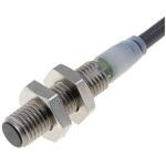 E2A-S08KS02-WP-B2-1 0.2M 誘導型近接センサ バレル形 検出範囲 2 mm ねじの呼び M8 オムロンヘルスケア