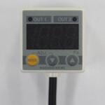 小形デジタル微差圧計 アナログ出力1～5V DC GCシリーズ 長野計器
