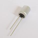 APSC2R5ELL272MJB5S 導電性高分子固体コンデンサ 2.5V 2700uF(105℃・耐洗浄・超低ESR) 日本ケミコン