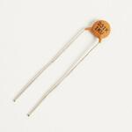 セラミックコンデンサ 330pF UCC