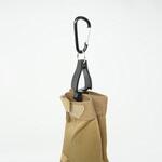 グローブホルダー (カラビナ付き) エスコ