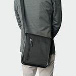 へリンボンフラップショルダー(縦型)-クロ 平野鞄