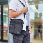 軽量ショルダーバッグ 縦型 ANDY HAWARD