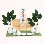 【置くだけ簡単、丁寧にお祀り】鳥居付き御神札飾り大 お祀りセット利休 神棚の里