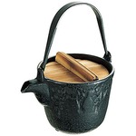 丹金　鉄砲口銀瓶　266g/幅、高さ約14㎝　東Y7-0708⭐︎2Fチヒニウ 丹金 鉄砲口銀瓶 266g/幅、高さ約14㎝ 東Y7-0708