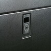 AR3305 APC NetShelter SX 45U 600mm Wide x 1200mm Deep Enclosure with Sides Black AR3305 APC(シュナイダーエレクトリック) 76155567