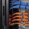 AR3347 APC NetShelter SX 48U 750mm Wide x 1200mm Deep Networking Enclosure with Sides AR3347 APC(シュナイダーエレクトリック) 76155655