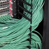AR3347 APC NetShelter SX 48U 750mm Wide x 1200mm Deep Networking Enclosure with Sides AR3347 APC(シュナイダーエレクトリック) 76155655