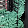 AR3340 APC NetShelter SX 42U 750mm Wide x 1200mm Deep Networking Enclosure with Sides AR3340 APC(シュナイダーエレクトリック) 78141476