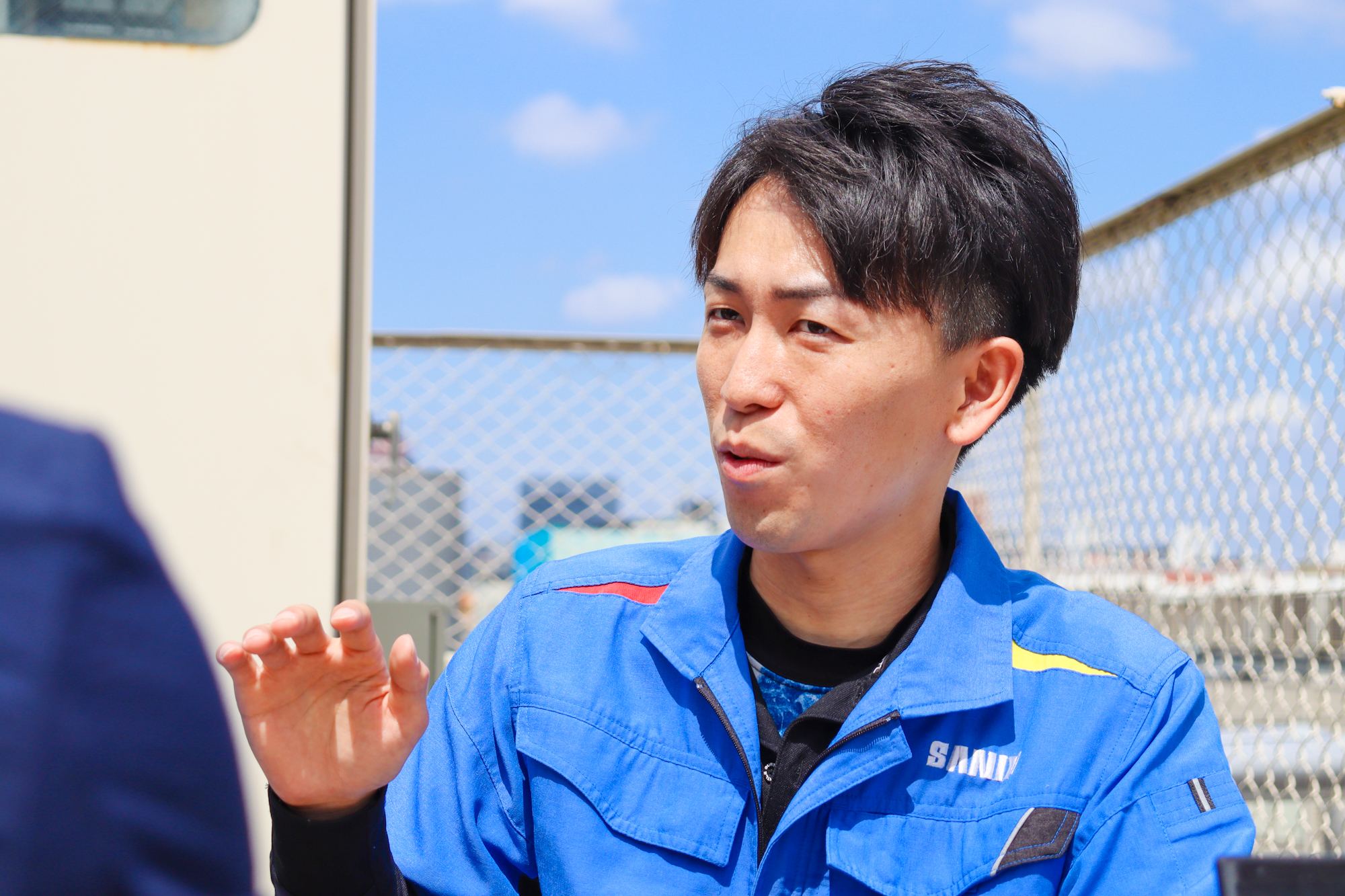 PV事業本部 技術部 副主任　原田修一様 対談の様子